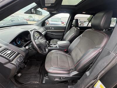 2018 Ford Explorer XLT - Photo 5 - Newark, IL 60541