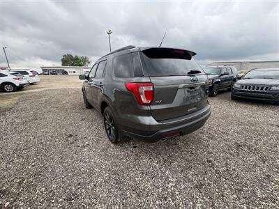 2018 Ford Explorer XLT - Photo 3 - Newark, IL 60541