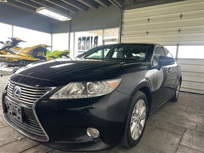 2013 Lexus ES 300h   - Photo 2 - Newark, IL 60541