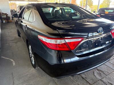 2015 Toyota Camry Hybrid XLE   - Photo 3 - Newark, IL 60541