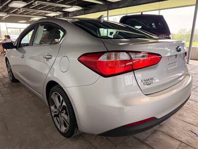 2016 Kia Forte SX   - Photo 4 - Newark, IL 60541