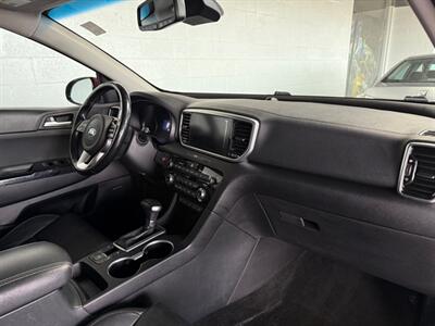 2020 Kia Sportage EX   - Photo 10 - Newark, IL 60541
