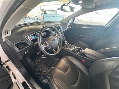 2015 Ford Fusion Energi Titanium   - Photo 5 - Newark, IL 60541