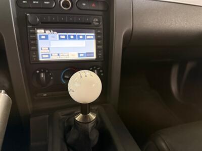 2005 Ford Mustang GT Deluxe - Photo 9 - Newark, IL 60541
