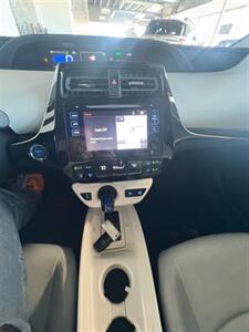 2016 Toyota Prius Two Eco   - Photo 8 - Newark, IL 60541