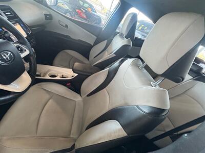 2016 Toyota Prius Two Eco   - Photo 6 - Newark, IL 60541