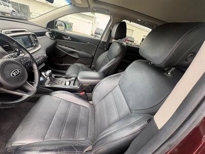 2017 Kia Sorento SX Limited V6 - Photo 6 - Newark, IL 60541