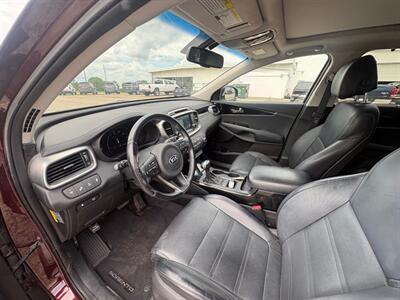 2017 Kia Sorento SX Limited V6 - Photo 5 - Newark, IL 60541
