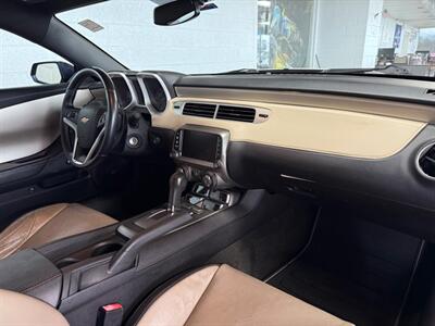 2015 Chevrolet Camaro LT   - Photo 9 - Newark, IL 60541