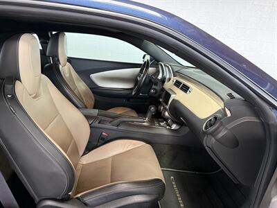 2015 Chevrolet Camaro LT   - Photo 10 - Newark, IL 60541