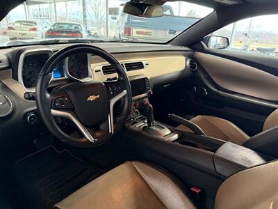 2015 Chevrolet Camaro LT   - Photo 7 - Newark, IL 60541