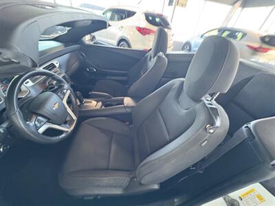 2015 Chevrolet Camaro LT   - Photo 7 - Newark, IL 60541