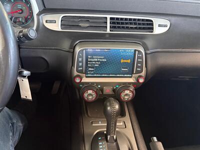 2015 Chevrolet Camaro LT   - Photo 9 - Newark, IL 60541