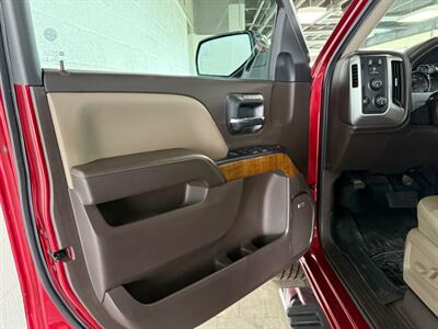 2018 GMC Sierra 1500 SLT - Photo 15 - Newark, IL 60541