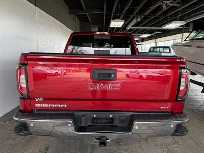 2018 GMC Sierra 1500 SLT - Photo 4 - Newark, IL 60541