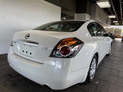 2010 Nissan Altima 2.5   - Photo 4 - Newark, IL 60541