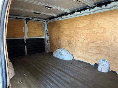 2016 Chevrolet Express 2500   - Photo 8 - Newark, IL 60541