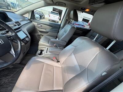 2014 Honda Odyssey EX-L - Photo 6 - Newark, IL 60541