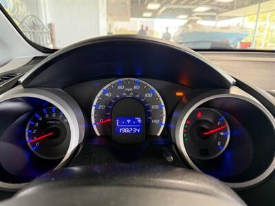 2009 Honda Fit Sport w/Navi   - Photo 9 - Newark, IL 60541