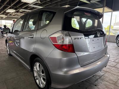 2009 Honda Fit Sport w/Navi   - Photo 3 - Newark, IL 60541