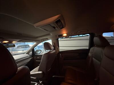 2015 Honda Odyssey EX-L w/DVD   - Photo 9 - Newark, IL 60541