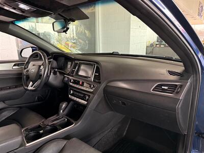 2018 Hyundai SONATA SEL - Photo 10 - Newark, IL 60541