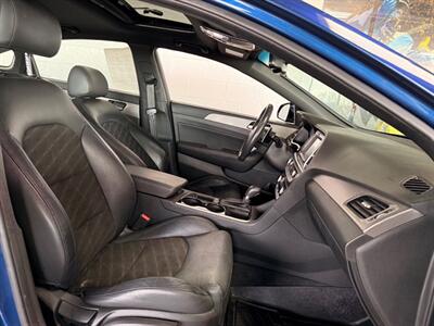 2018 Hyundai SONATA SEL - Photo 9 - Newark, IL 60541