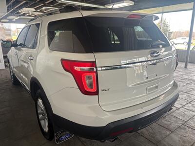 2012 Ford Explorer XLT   - Photo 4 - Newark, IL 60541