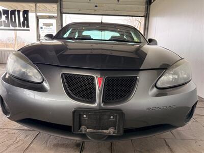 2005 Pontiac Grand Prix GT - Photo 2 - Newark, IL 60541
