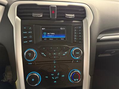 2015 Ford Fusion S   - Photo 12 - Newark, IL 60541