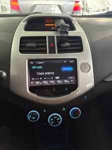 2015 Chevrolet Spark 2LT CVT   - Photo 8 - Newark, IL 60541