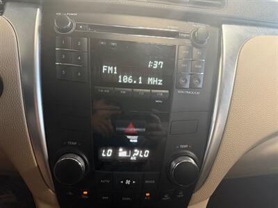 2011 Suzuki Kizashi SE   - Photo 12 - Newark, IL 60541