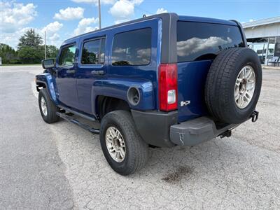 2006 Hummer H3 - Photo 2 - Newark, IL 60541