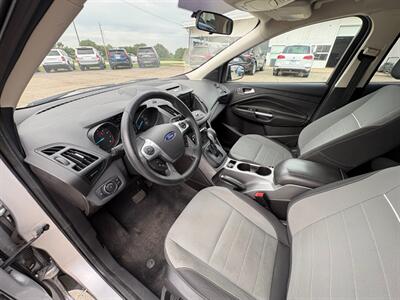 2014 Ford Escape SE   - Photo 5 - Newark, IL 60541