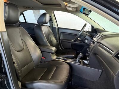2010 Ford Fusion SEL   - Photo 7 - Newark, IL 60541