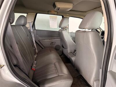 2005 Jeep Grand Cherokee Laredo   - Photo 8 - Newark, IL 60541