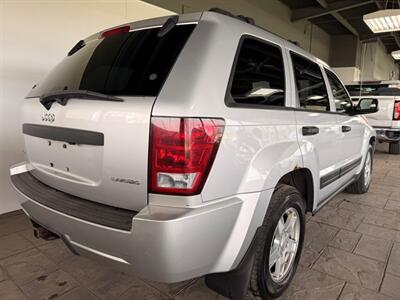 2005 Jeep Grand Cherokee Laredo   - Photo 5 - Newark, IL 60541