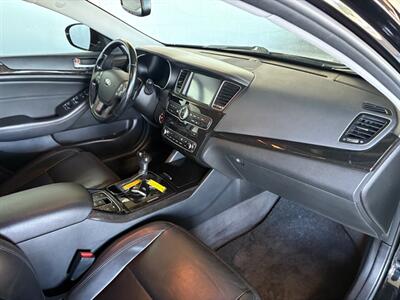 2015 Kia Cadenza Premium   - Photo 5 - Newark, IL 60541