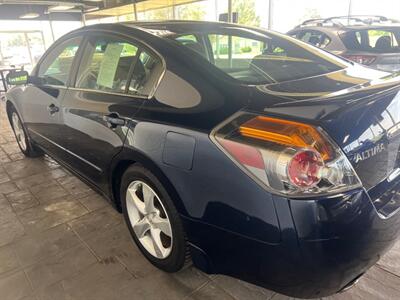 2007 Nissan Altima 3.5 SE   - Photo 3 - Newark, IL 60541