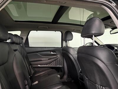 2019 Hyundai SANTA FE Limited 2.4L   - Photo 8 - Newark, IL 60541