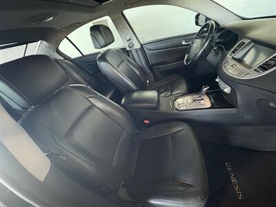 2013 Hyundai Genesis 3.8 Premium   - Photo 5 - Newark, IL 60541