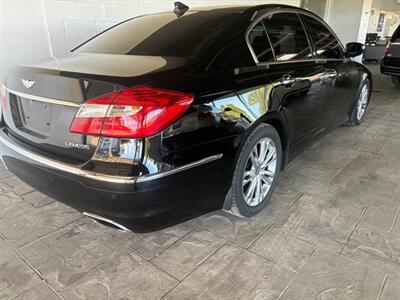 2013 Hyundai Genesis 3.8 Premium   - Photo 2 - Newark, IL 60541