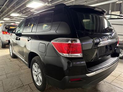 2012 Toyota Highlander   - Photo 5 - Newark, IL 60541