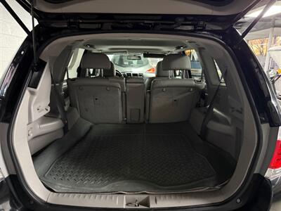 2012 Toyota Highlander   - Photo 11 - Newark, IL 60541
