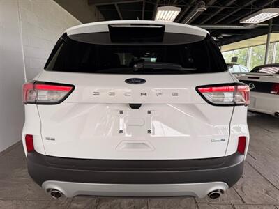 2020 Ford Escape SE   - Photo 4 - Newark, IL 60541