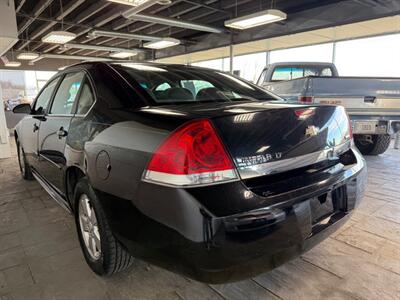 2011 Chevrolet Impala LT Fleet - Photo 3 - Newark, IL 60541