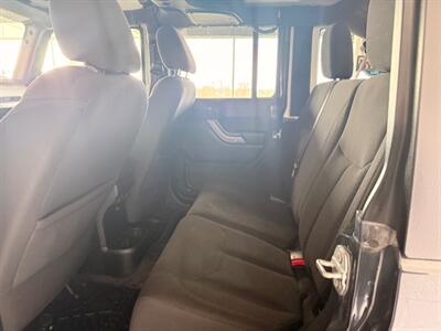 2017 Jeep Wrangler Willys Wheeler   - Photo 9 - Newark, IL 60541