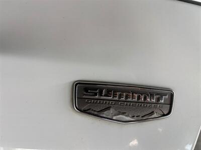2015 Jeep Grand Cherokee Summit   - Photo 8 - Newark, IL 60541