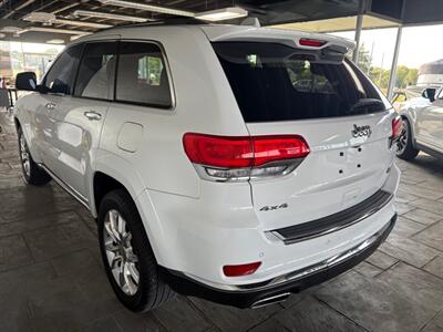 2015 Jeep Grand Cherokee Summit   - Photo 3 - Newark, IL 60541