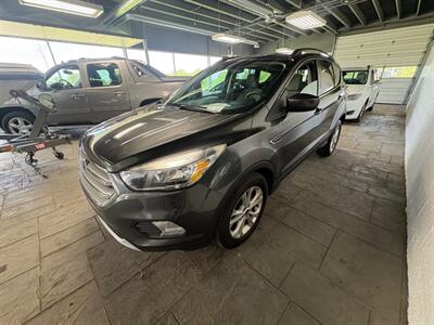 2018 Ford Escape SE - Photo 6 - Newark, IL 60541